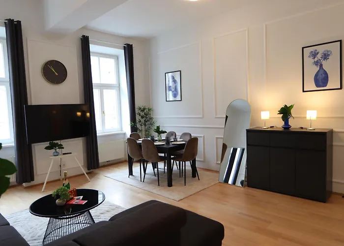 Wunderschoene Altbau-Stil Wohnung